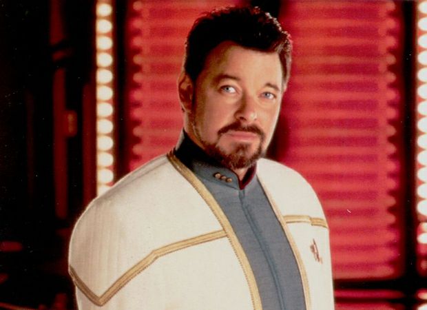 William Riker ve slavnostn uniform